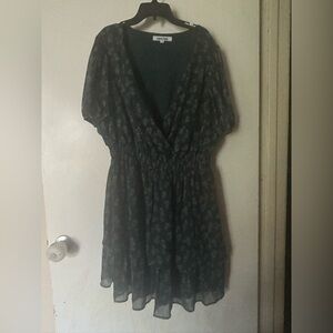 Mimi Chica Teal Floral V-Neck Dress